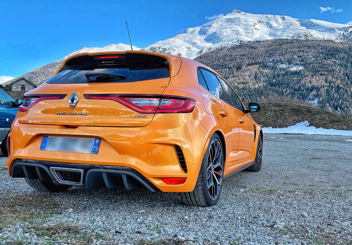 5D7C46C5-5328-4895-B2E5-EDE693827A12