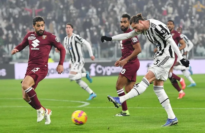 Juventus vs Torino, 00h00 ngày 09/11