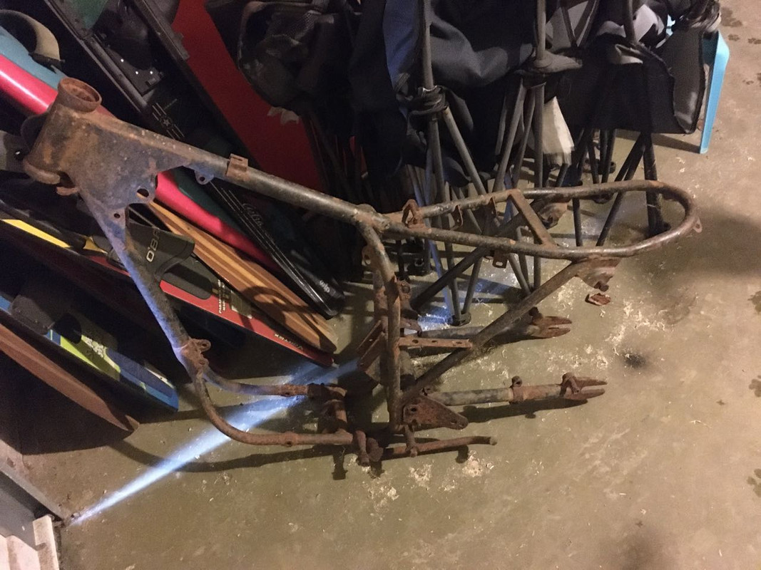 B25 rusted frame