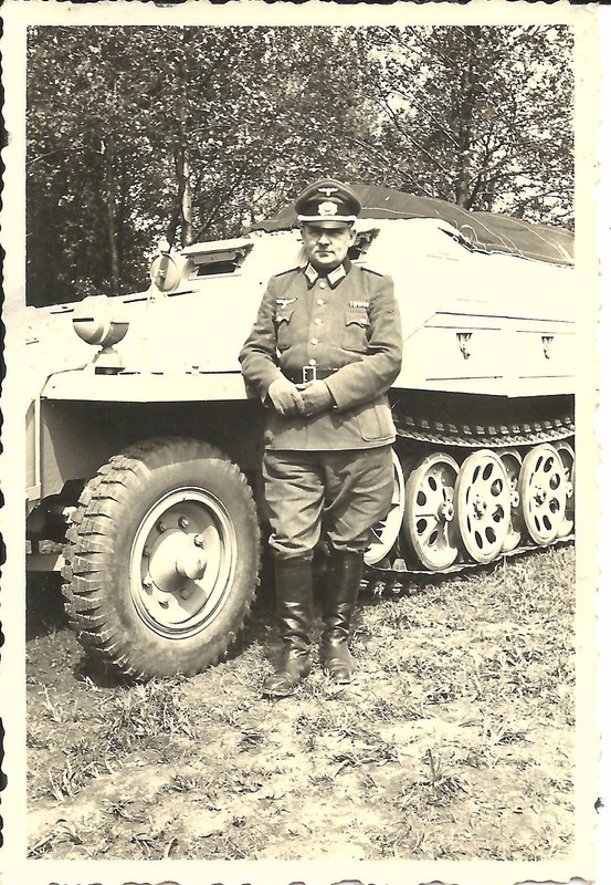 Foto Sdkfz Schützenpanzer   Offizier 29.ID Kampfeinsatz Zarki Po