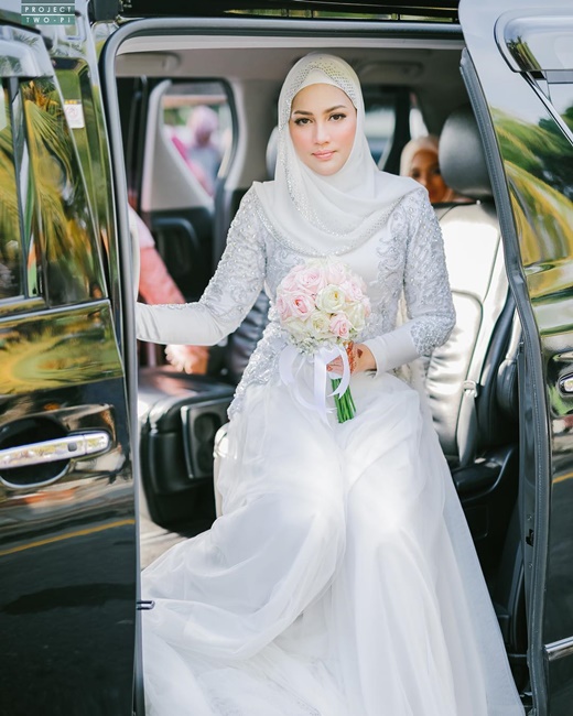 gambar nikah fasha sandha