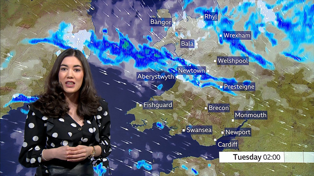 03.13 - 13.30.00 - BBC Wales Today. The latest news, sport, weather a....ts_snapshot_16.49.385