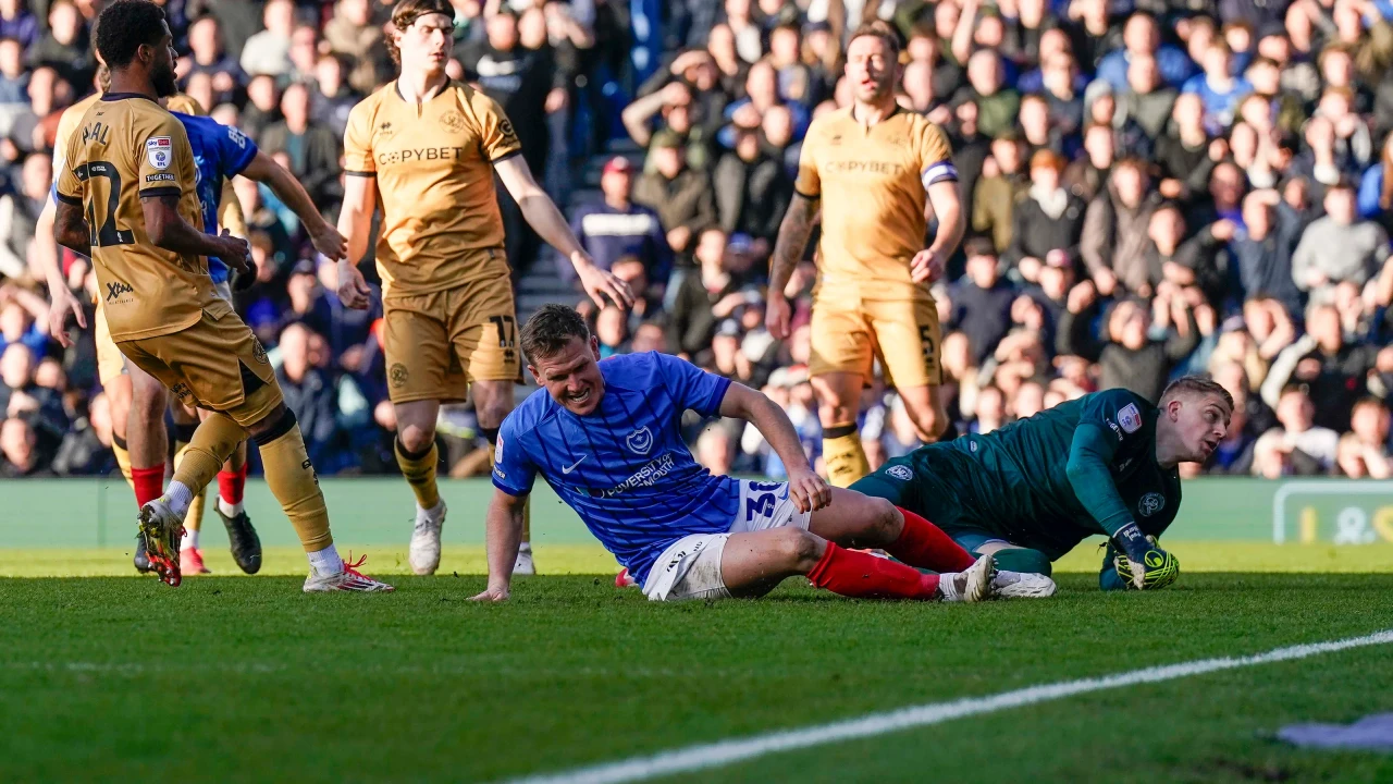 Nhận định, soi kèo Portsmouth vs Queens Park Rangers, 22h00 ngày 26/12 
