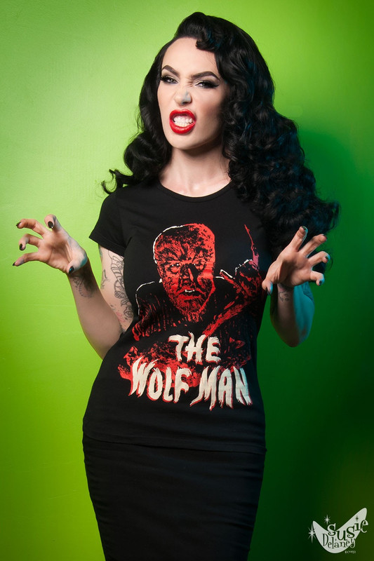 http://mediaz.pinupgirlclothing.com/catalog/product/cache/1/image/9df78eab33525d08d6e5fb8d27136e95/r/r/rr-ch14wolf-bk-rd_01.jpg
