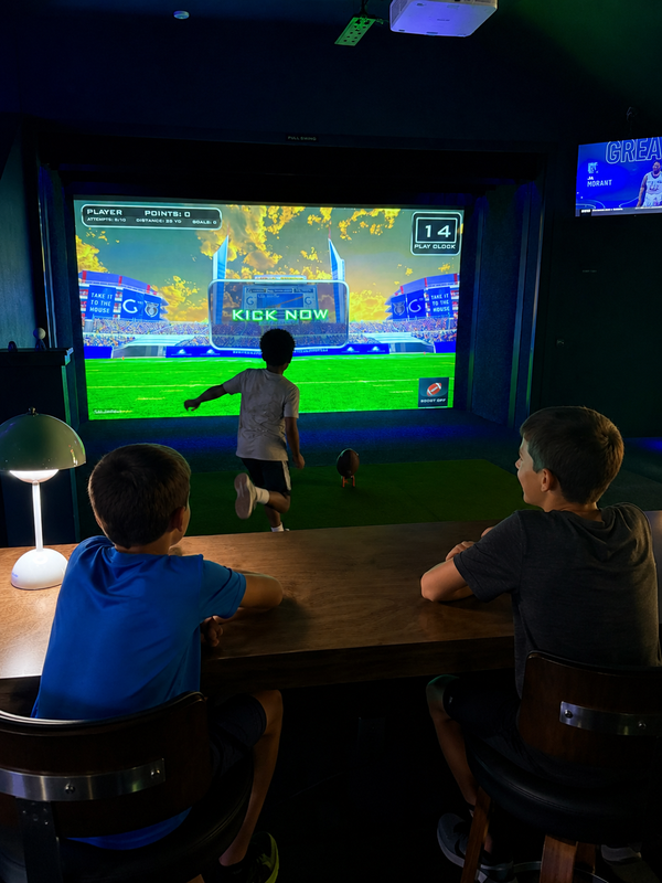 Golf Simulator Bay