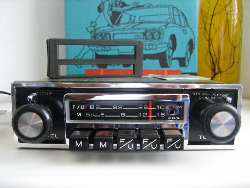 [Bild: HITACHI-CAR-RADIO-KM-1720.jpg]