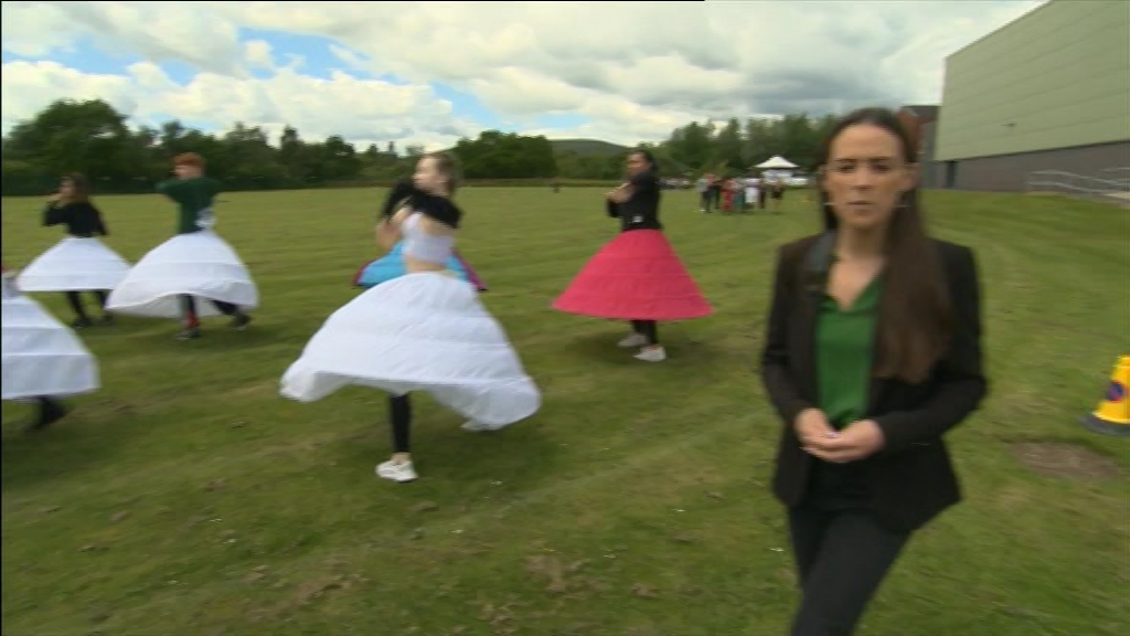 05.28 - 18.35.00 - BBC London News. The latest news, sport and weathe....ts_snapshot_10.39.072