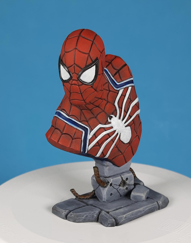 Bust spiderman