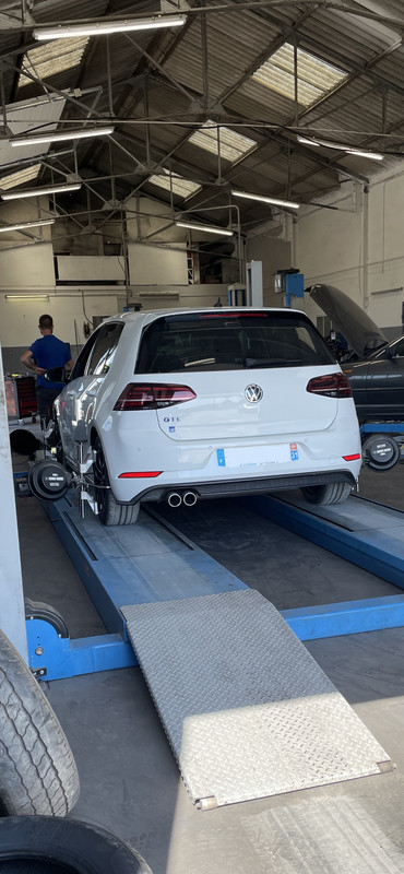 815576E3-B60D-4A44-ABB8-7EDFE6013070