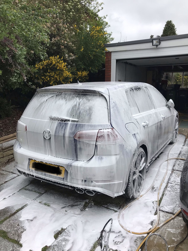 1790938B-7827-463E-83DB-FD1A0032732E