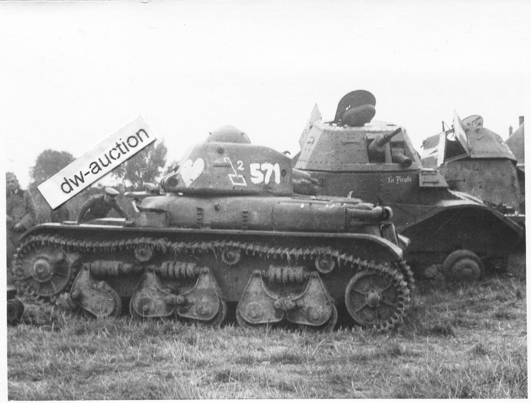 Frankreich , erbeuteter französischer Panzer mit
