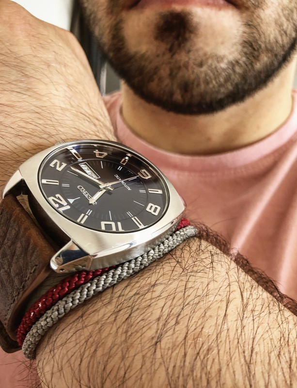 0FE607D6-3495-46A3-B2B1-22C03BB7F391