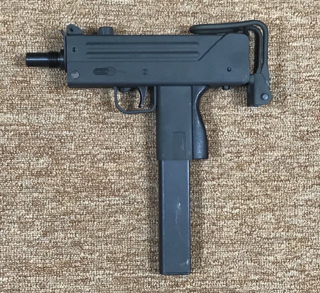 9-CF77597-51-C9-4-A3-F-95-B0-E54-C7907-A