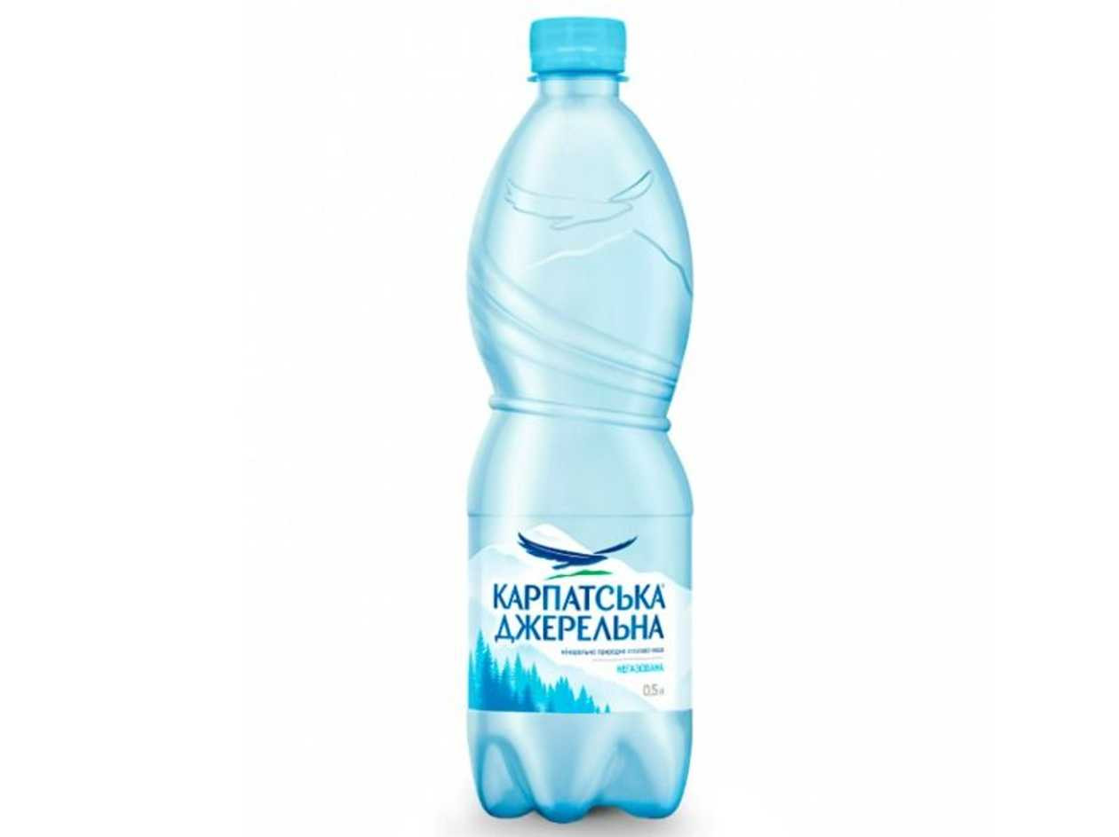 Вода карпатська джерельна газована (500мл)