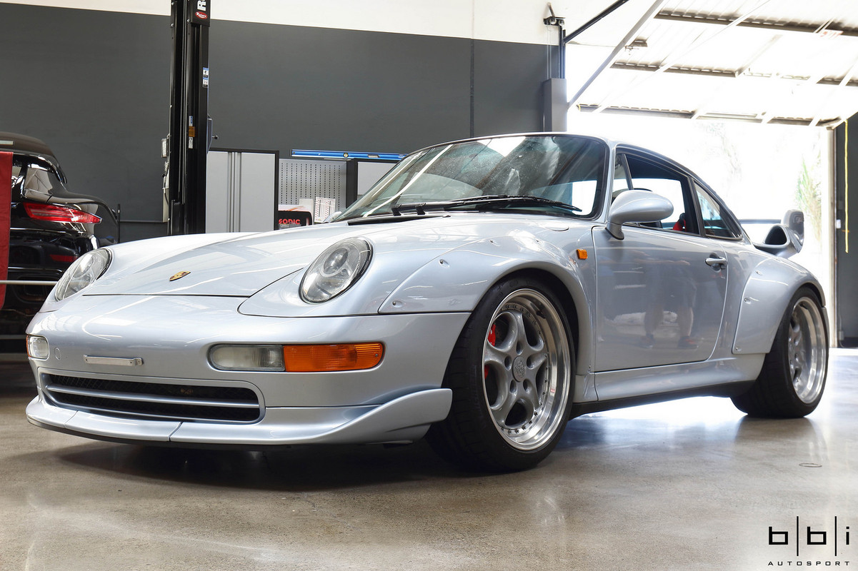 Porsche-993-GT2-8.jpg