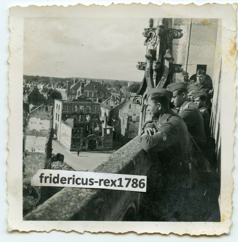 8 Fotos LW 1940 bei Sens Frankreich zerstörte Stadt Dörfer Gemeinde Ruinen5