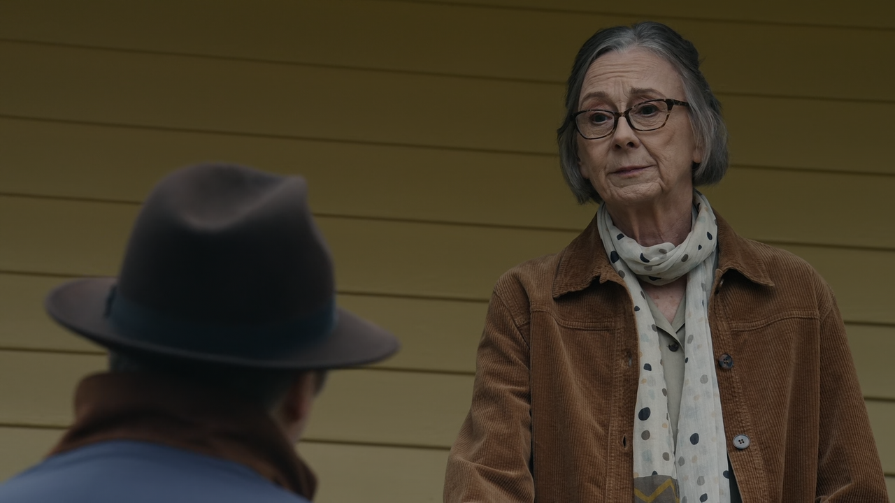 The.Blacklist.S09E18.Laszlo.Jankowics.1080p.10bit.AMZN.WEB-DL.DDP5.1.HEVC-Vyndros.mkv_snapshot_02.09