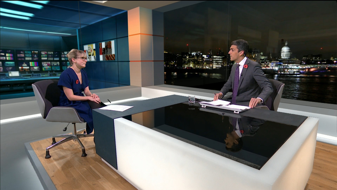 ITV News London_20201030_18001830.ts_snapshot_05.47.395