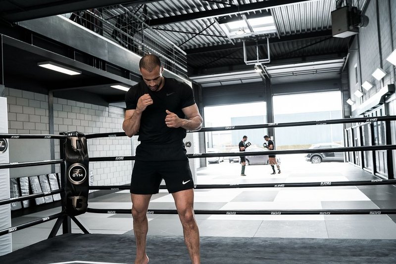 Бадр Хари стартира лагер за  GLORY 78