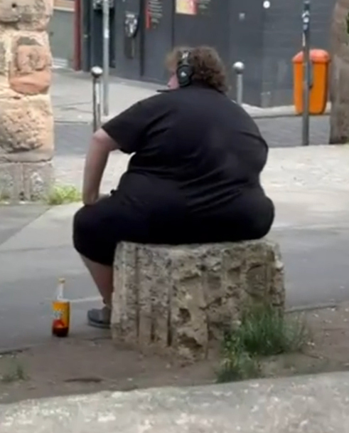 rainer-blob9.jpg
