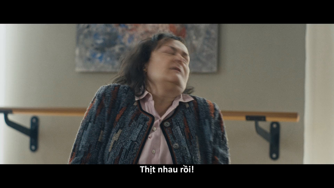 Marilyns.Eyes.2022.1080p.NF.WEB-DL.DDP5.1.x264-T4H.mkv_snapshot_00.58.06.125