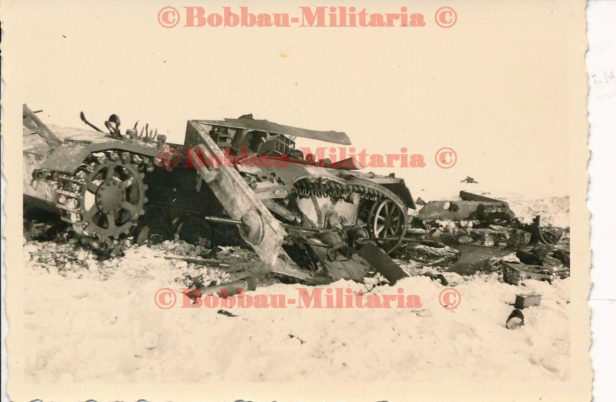 K98 Russland Wehrmacht Panzerkampfwagen III weiße Wintertarnung mit Volltreffer