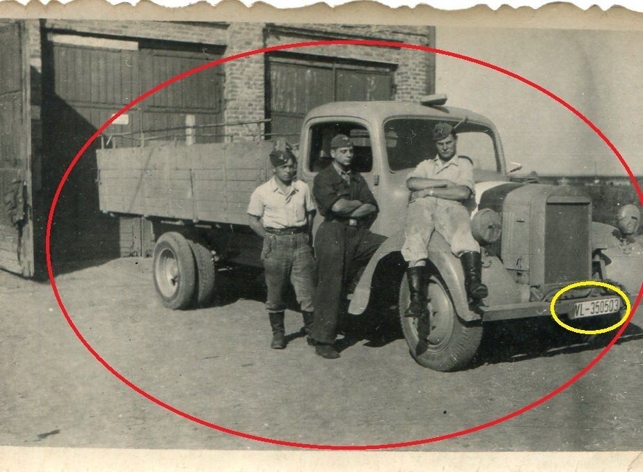 Foto 2WK Luftwaffe LKW offen