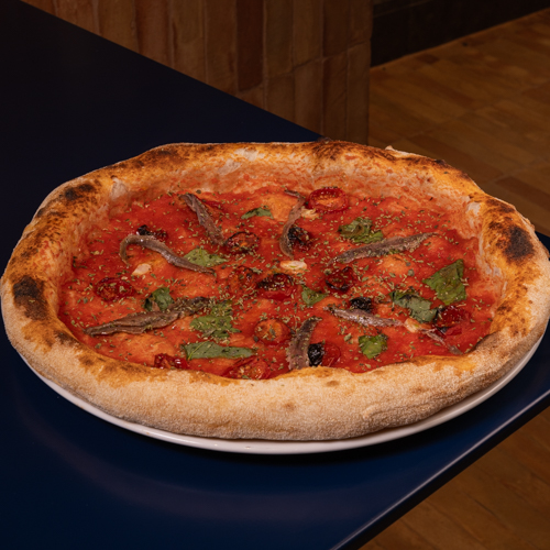 Pizza rossa in teglia