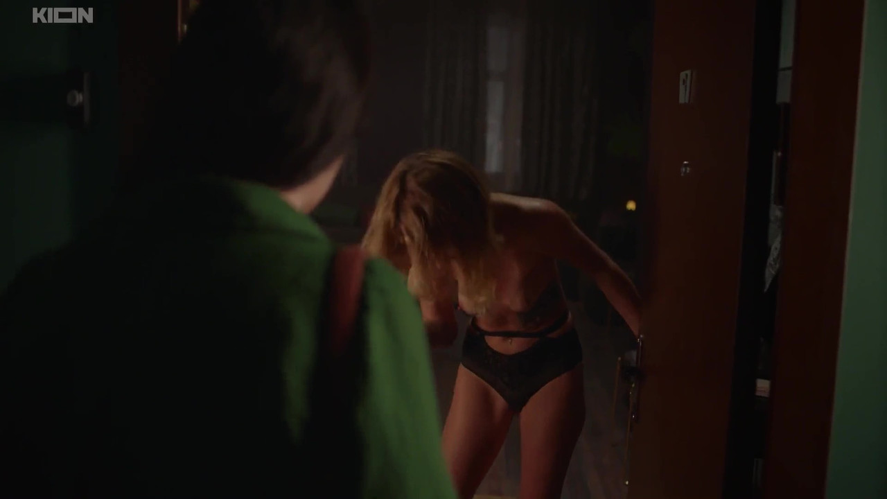 vlcsnap-2023-11-06-00h18m55s069