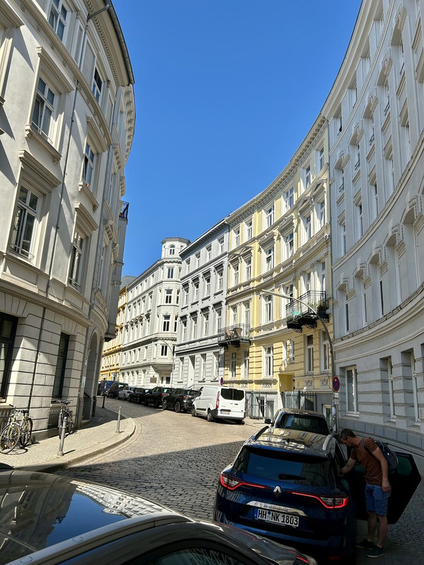 IMG-1098.jpg