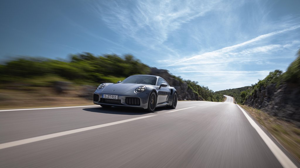 911-Turbo-S.jpg