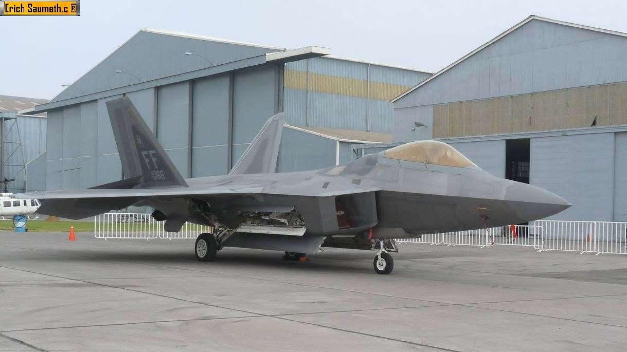 [Imagen: F-22-USAF-Foto-Infodefensa-com-jpg.jpg]