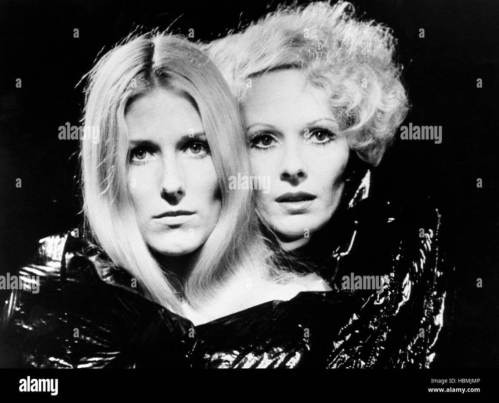 'Daughters Of Darkness' (1).