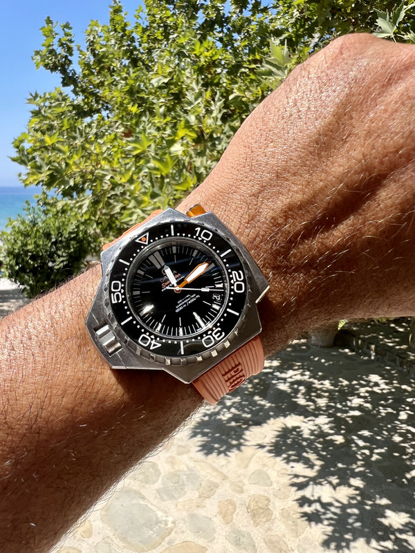 D865F2CD-64FD-4356-A965-C0DA5F9C1B49