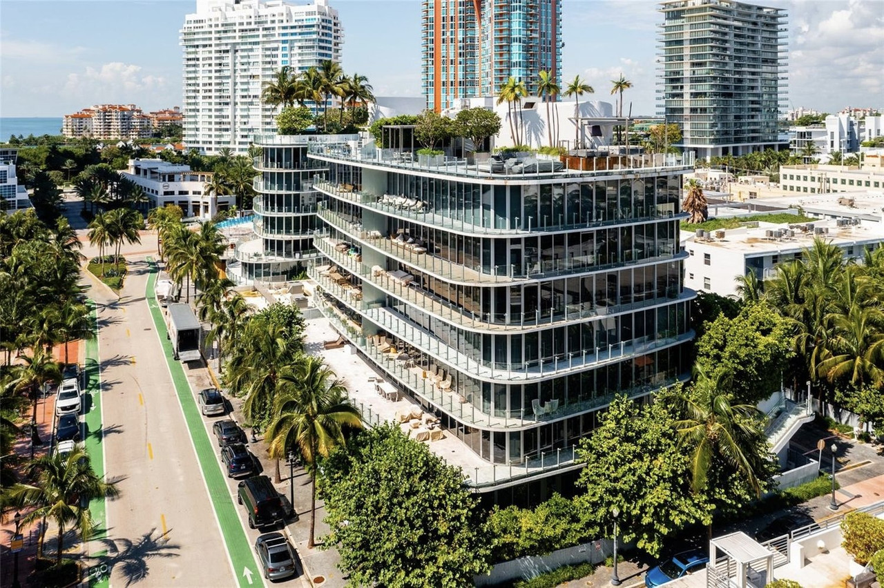 1 Collins Avenue, Unit 207, Miami Beach, FL luxury rental condominium