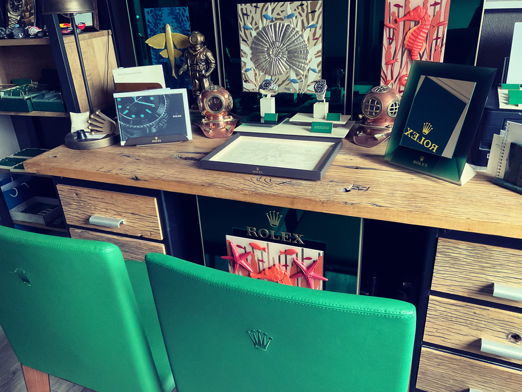 82EFA2D4-6D72-46C3-88A1-3309403C8941