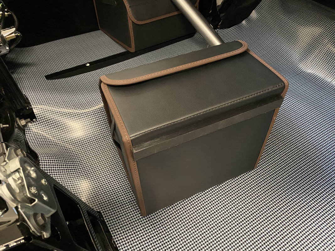 4A4A3B3A-5B5E-4796-A0F2-E54F9E215043