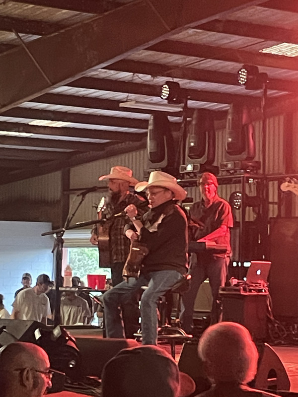 95997022-C013-47BE-8823-D29A50096AA0