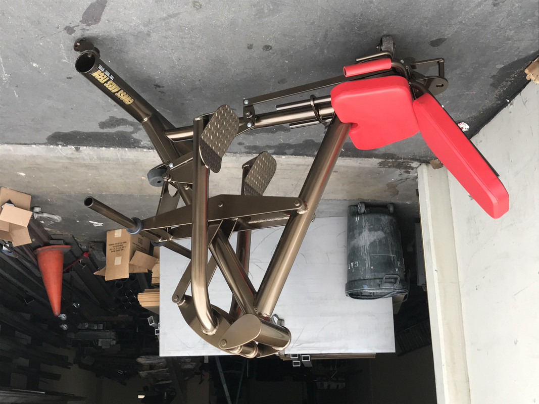 59E0B66E-9F98-402E-B3D7-F7998A61E61C