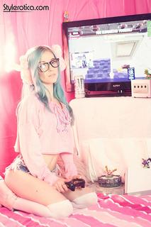 phoca_thumb_l_full_playwithme_08_66E2AD6F1A