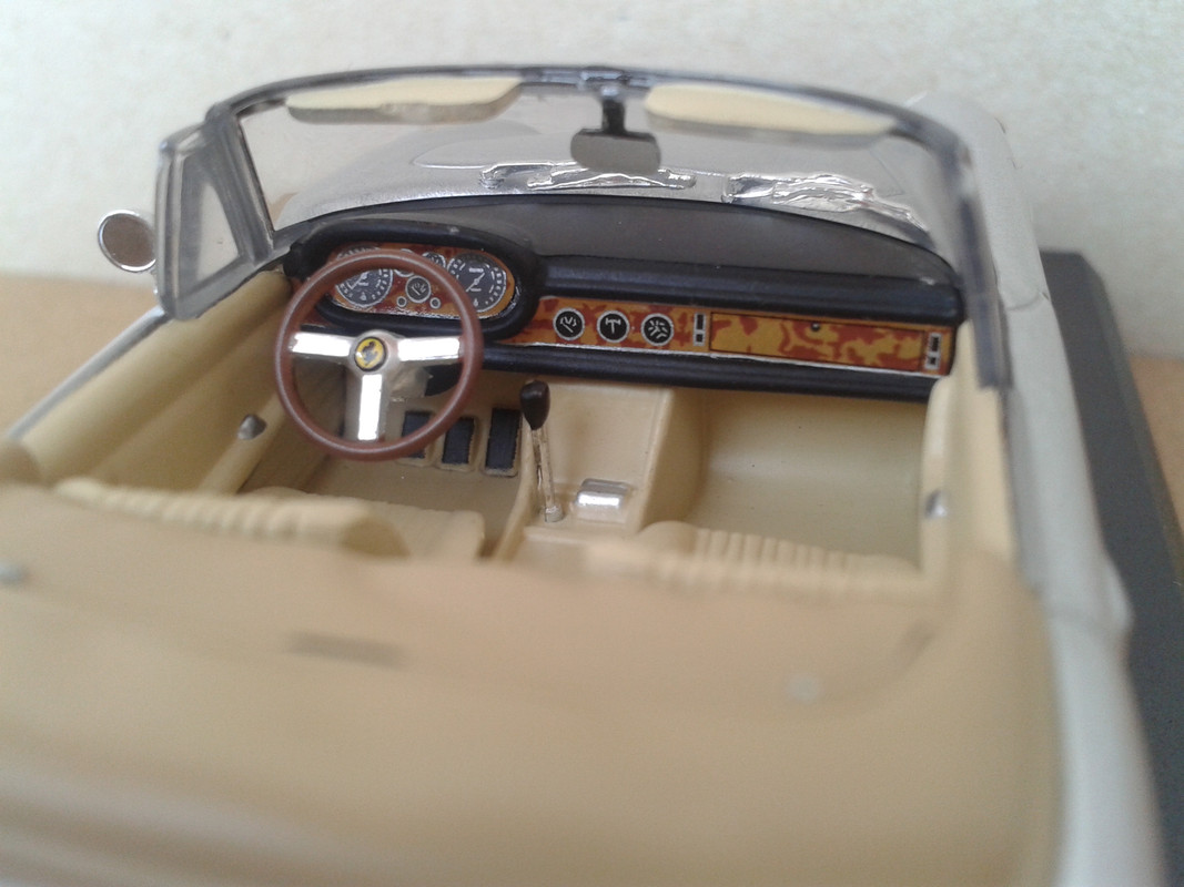 1967 Ferrari 330 GTS (Ixo - nº 30 Ferrari RBA) (11)