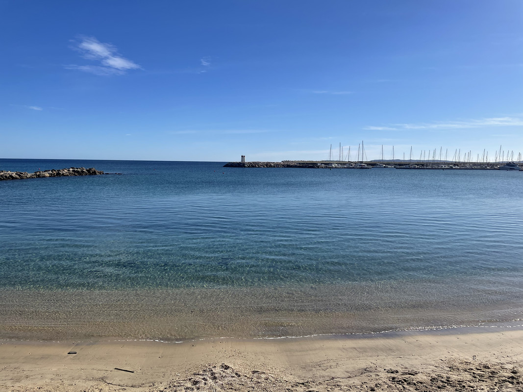 5B1B62BD-0A2A-4A45-A190-343E70F80AB3