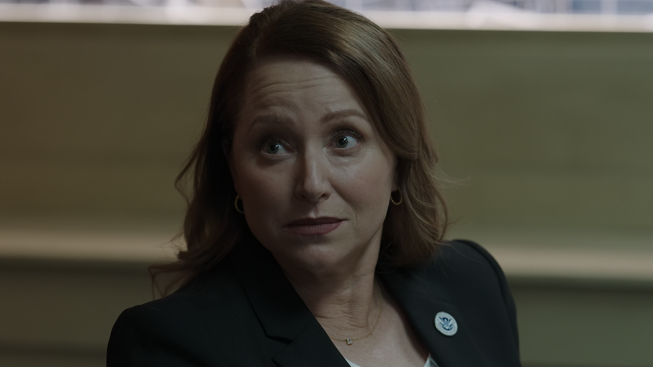 The.Endgame.S01E02.Fairytale.Wedding.1080p.10bit.AMZN.WEB-DL.DDP5.1.HEVC-Vyndros.mkv_snapshot_34.10_