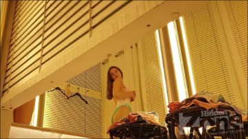 [Image: Voyeur17615082818.jpg]