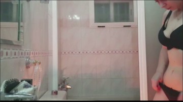 [Image: Voyeur39935133146.jpg]