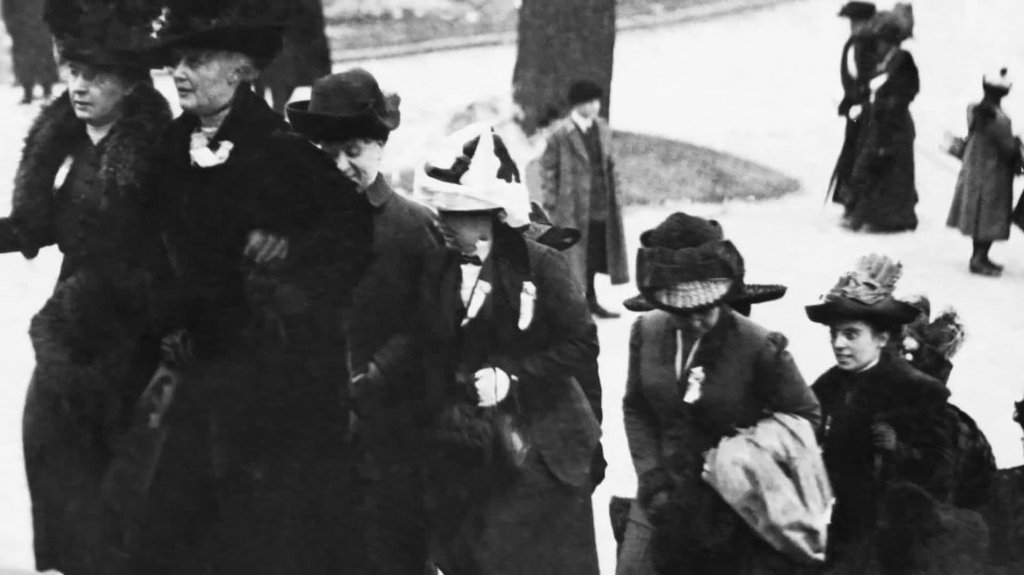 [Image: ox8bw0s3mvr2.jpg]