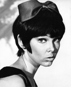 yvonne-craig-194