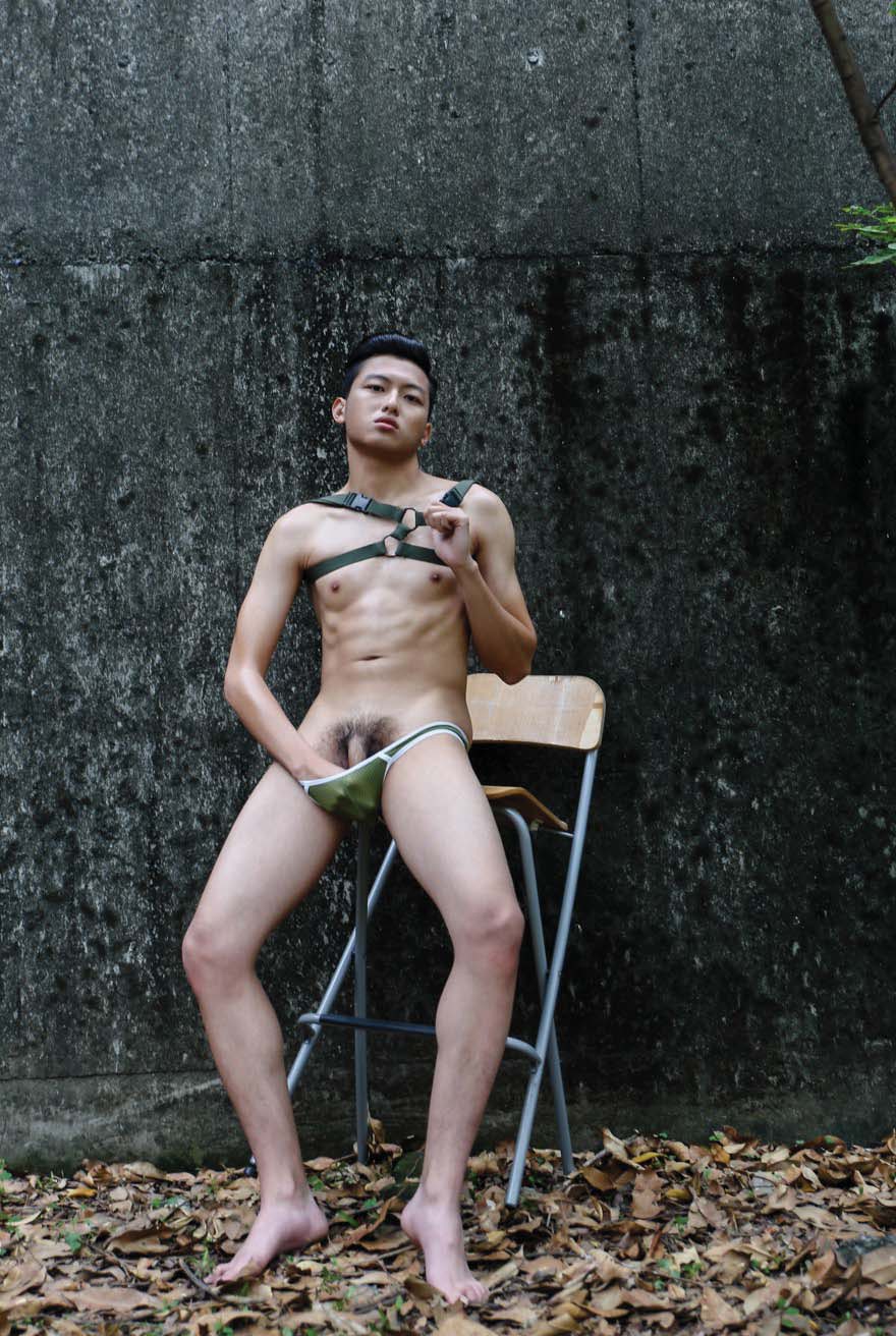 038