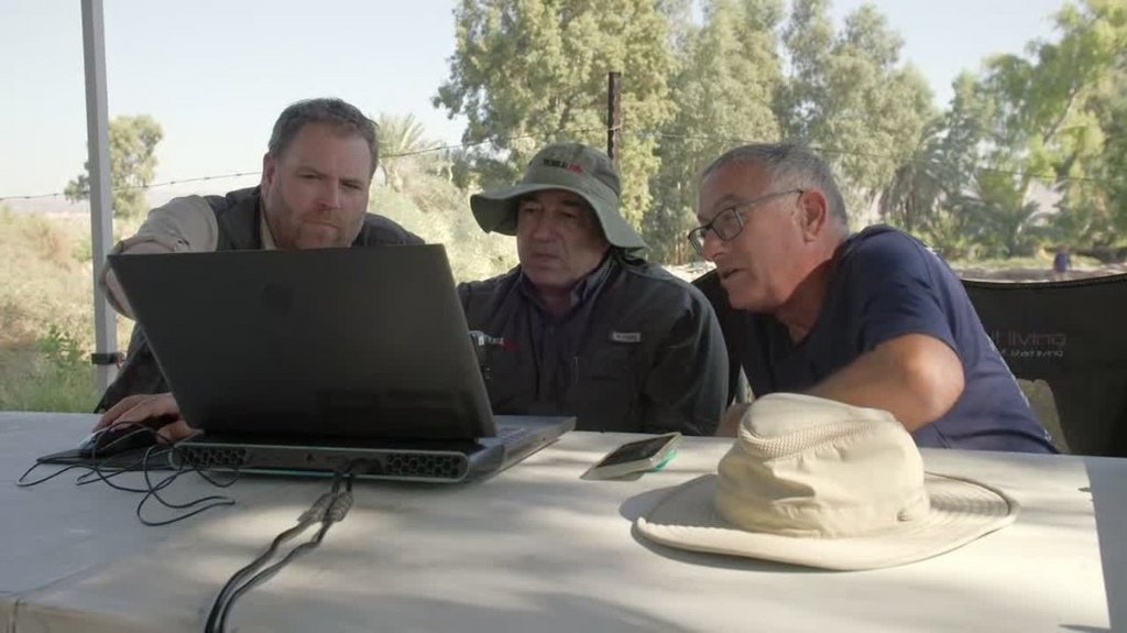 [Image: z6dnmlbl213i.jpg]