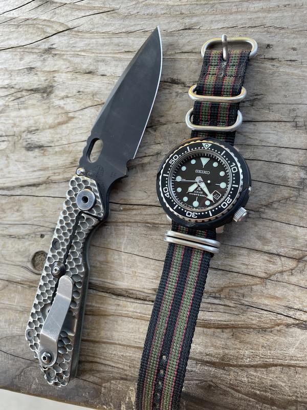 E4E403C0-0F2E-441F-86FC-4177E0C78A98